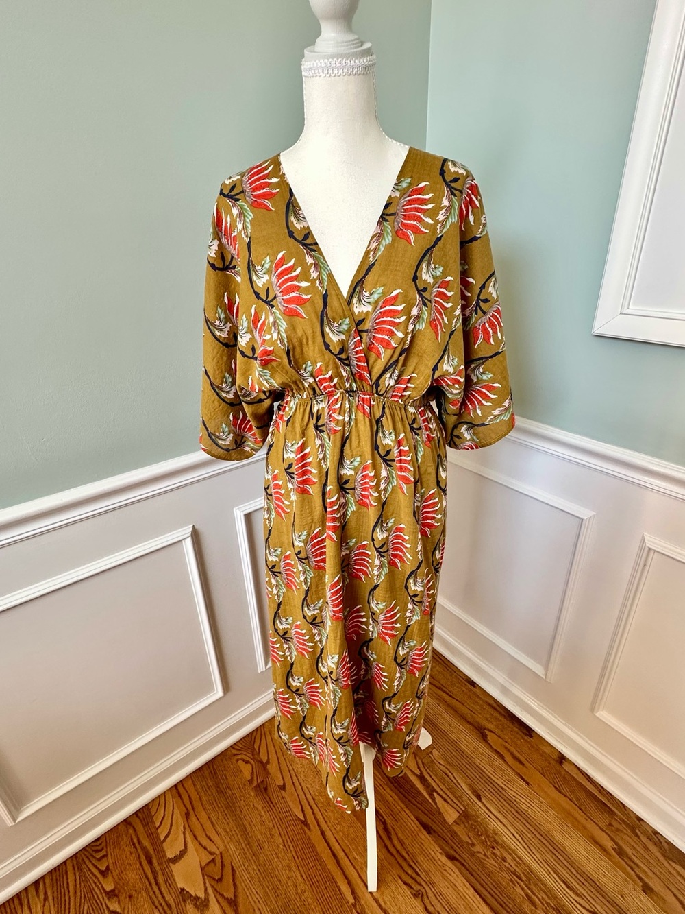 BUCKETLIST Mustard Floral Tropical Kimono Dolman Sleeve Maxi Dress Size S EUC